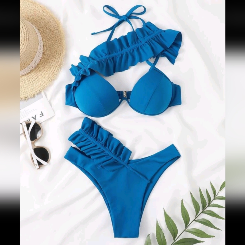 Women's Blue Ruffled Bikini Set - Picture 2 of 5